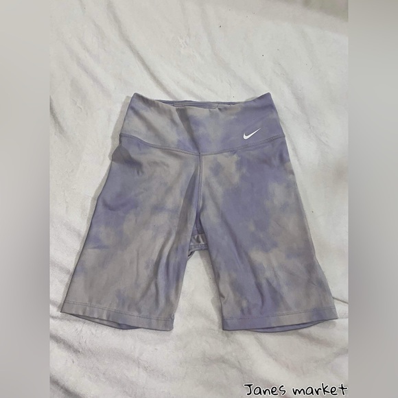 NIKE x DRI-FIT Mid Rise White & Blue Tie-Dye Bike Shorts/US XS - Picture 1 of 4